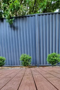 Secure and neat fencing solution for a suburban home